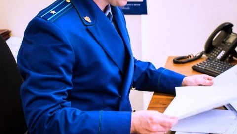 Житель Некрасовского предстанет перед судом по обвинению в краже денежных средств с банковской карты матери